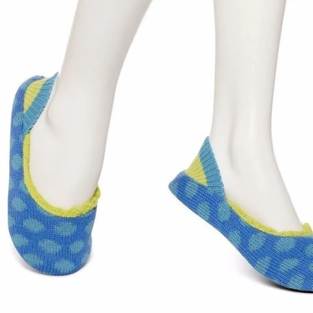 (NEW) Women's/Juniors Hue Shues Polka Dot Comfy/Cozy Slippers Size S (4-6)